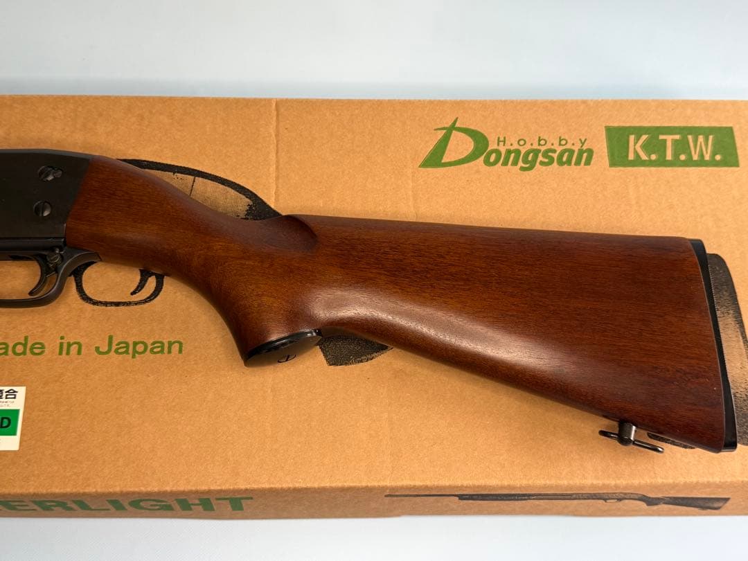 KTW イサカ　M37 フェザーライト　フルメタル&ウッドストックモデル