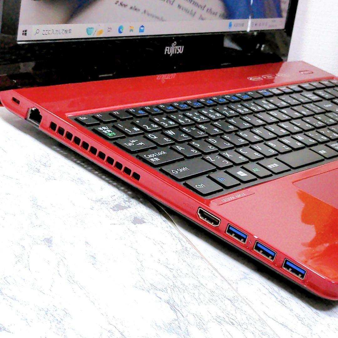5F1 富士通 赤 レッド ノートパソコン 8GB 高速SSD カメラ付き
