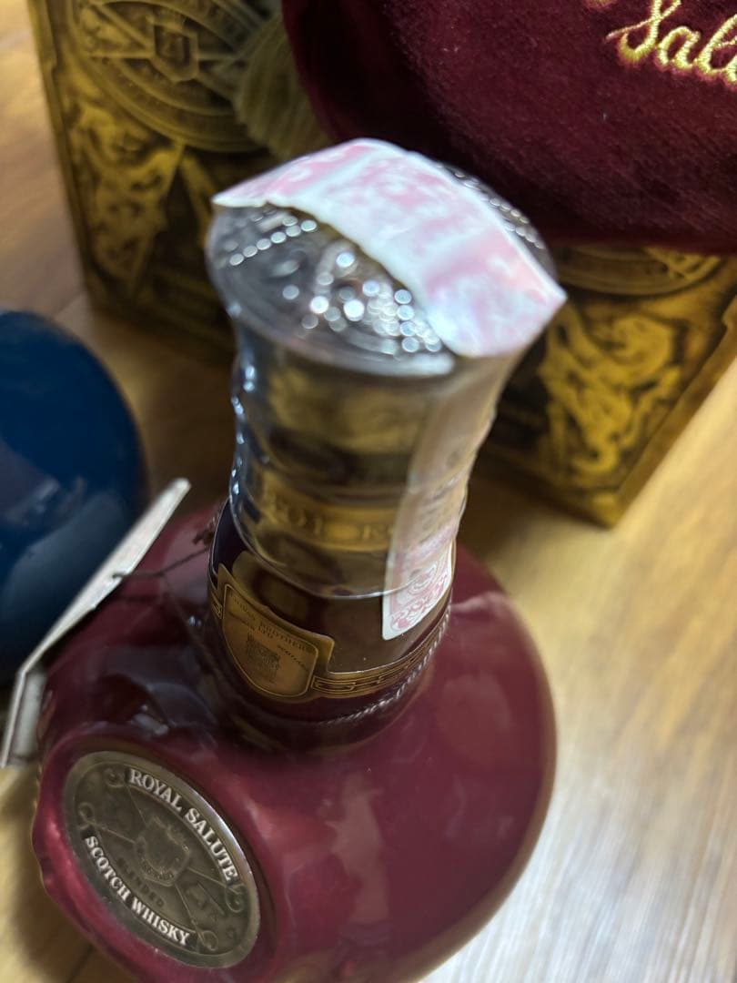 シーバス ロイヤルサルート 21年 CHIVAS  SALUTE赤、青