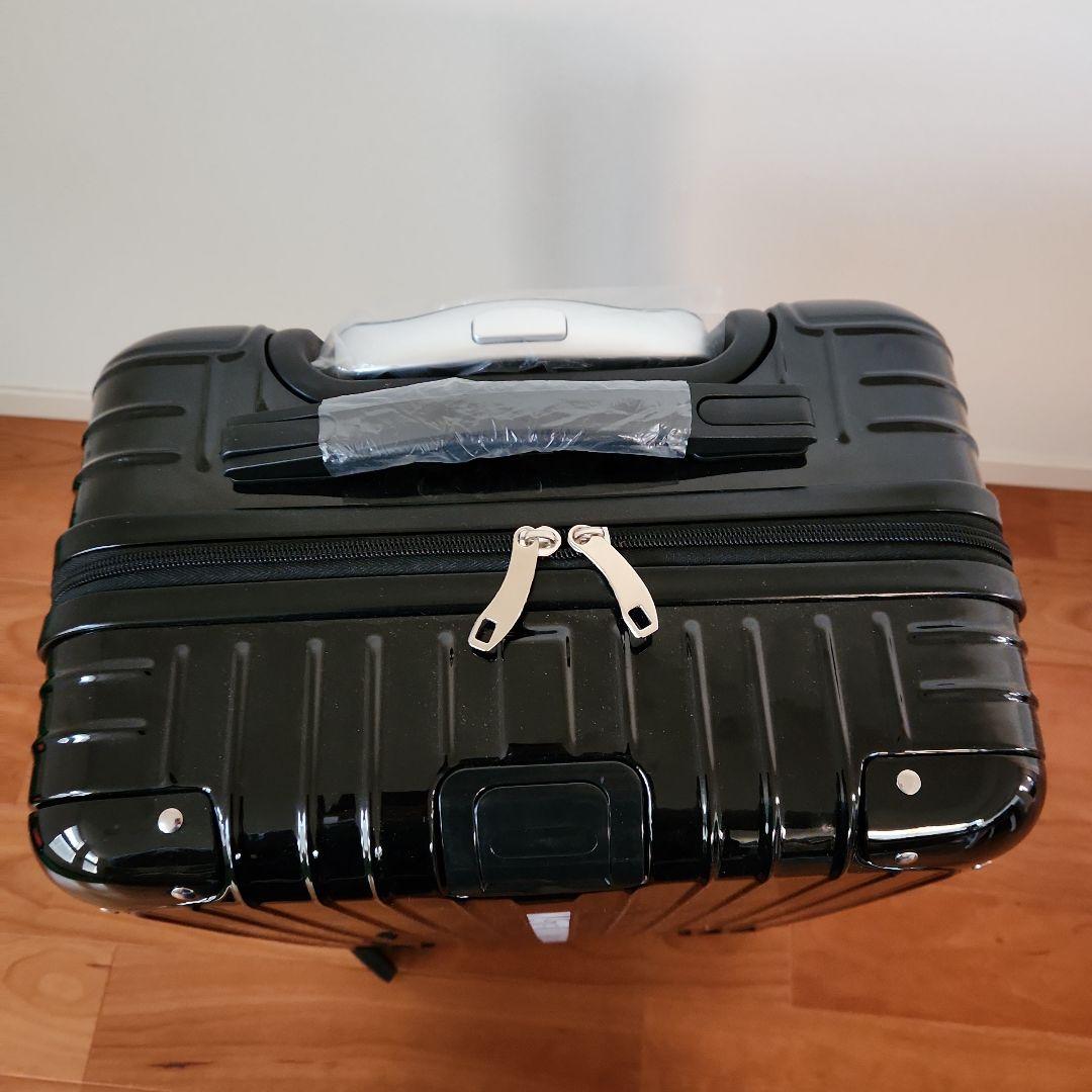 激レア　非売品　MASTER BUNNY EDITION キャリーケース