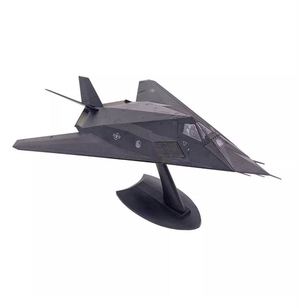 1/72 アメリカ空軍 F-117ナイトホーク（ダイキャスト）
