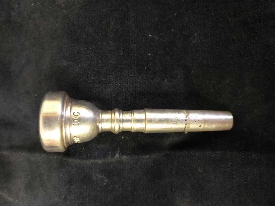 トランペットマウスピース Bach corp 10C