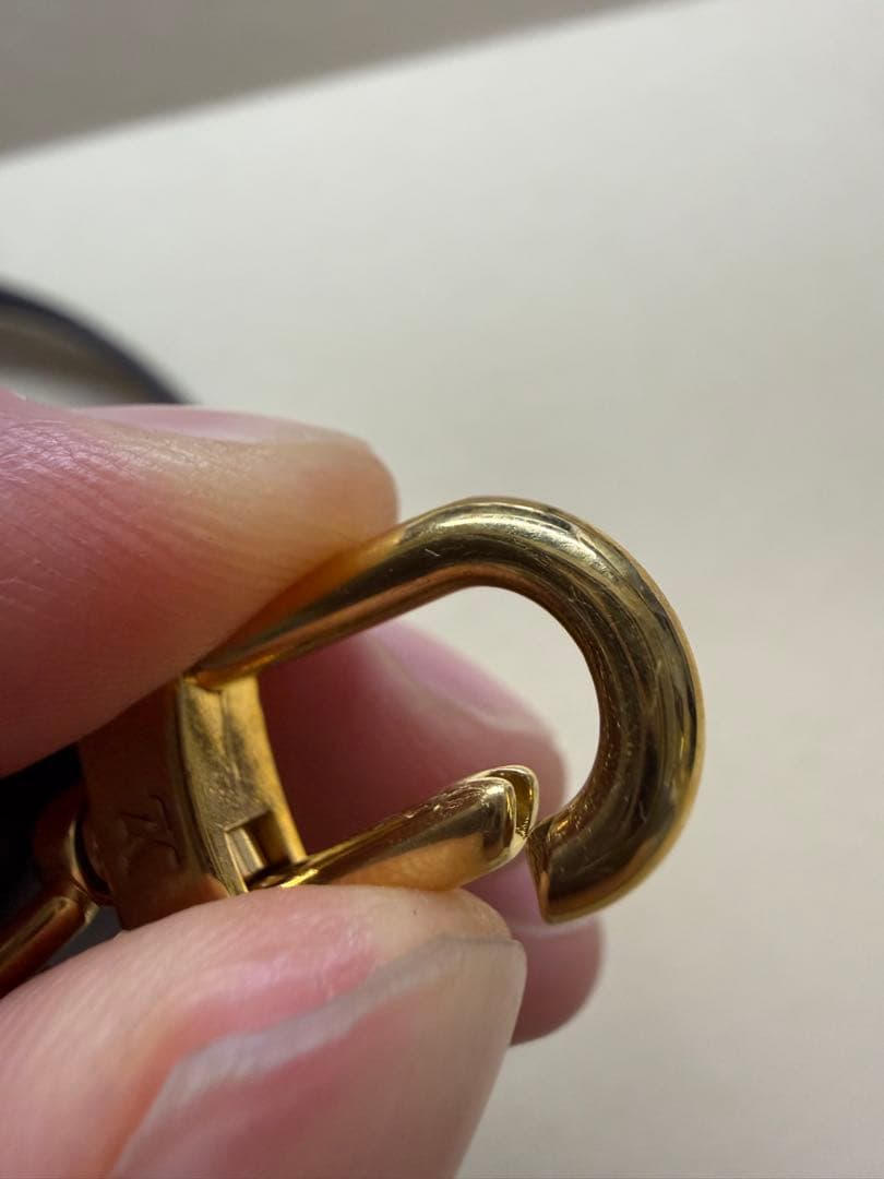 空*様 ルイ・ヴィトン ネームタグ レザー　一部ネーム刻印あり