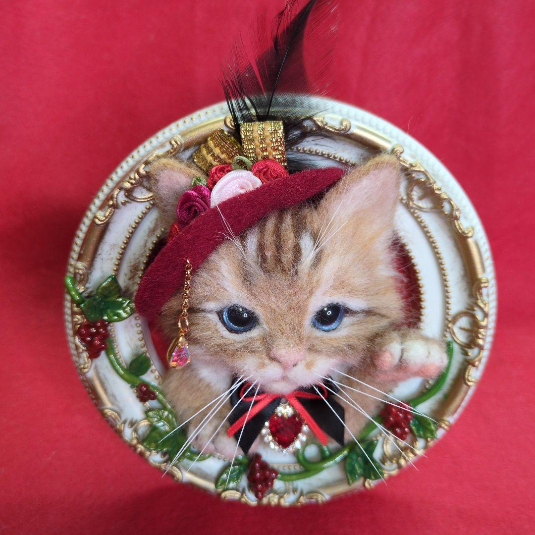 猫のフェルトアート メルカリでハロウィン！キラキラ子猫ちゃん