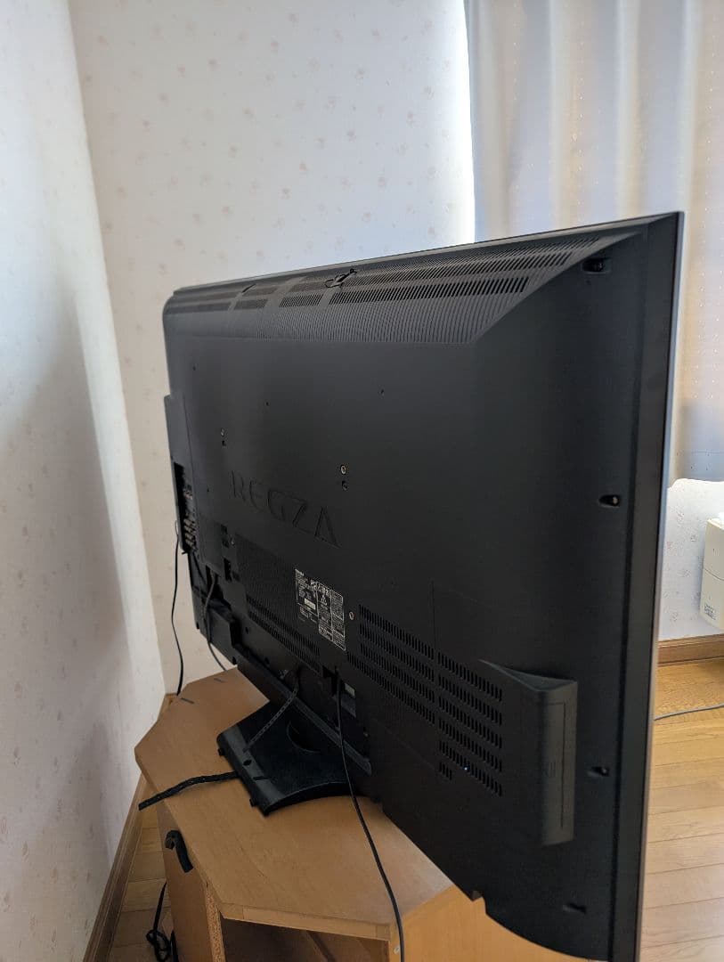 TOSHIBA REGZA 47ZH8000 本体　2009年製　液晶テレビ