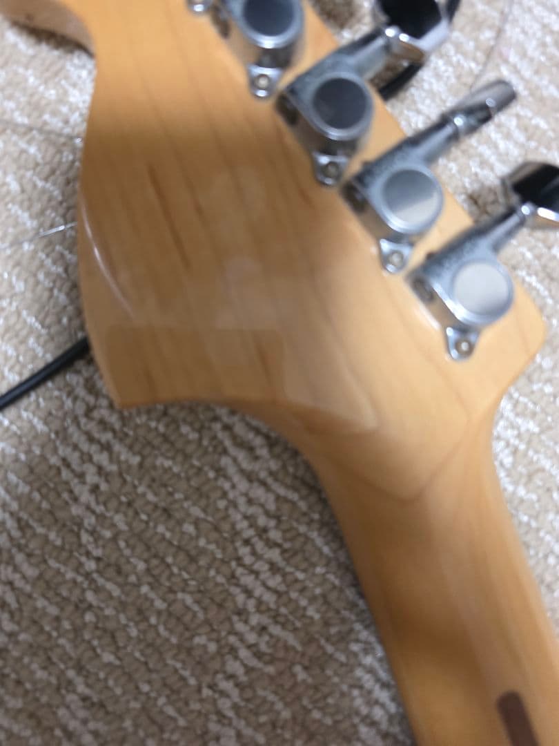 Fender Japan ストラトキャスター EMG81 カーク・ハメット仕様