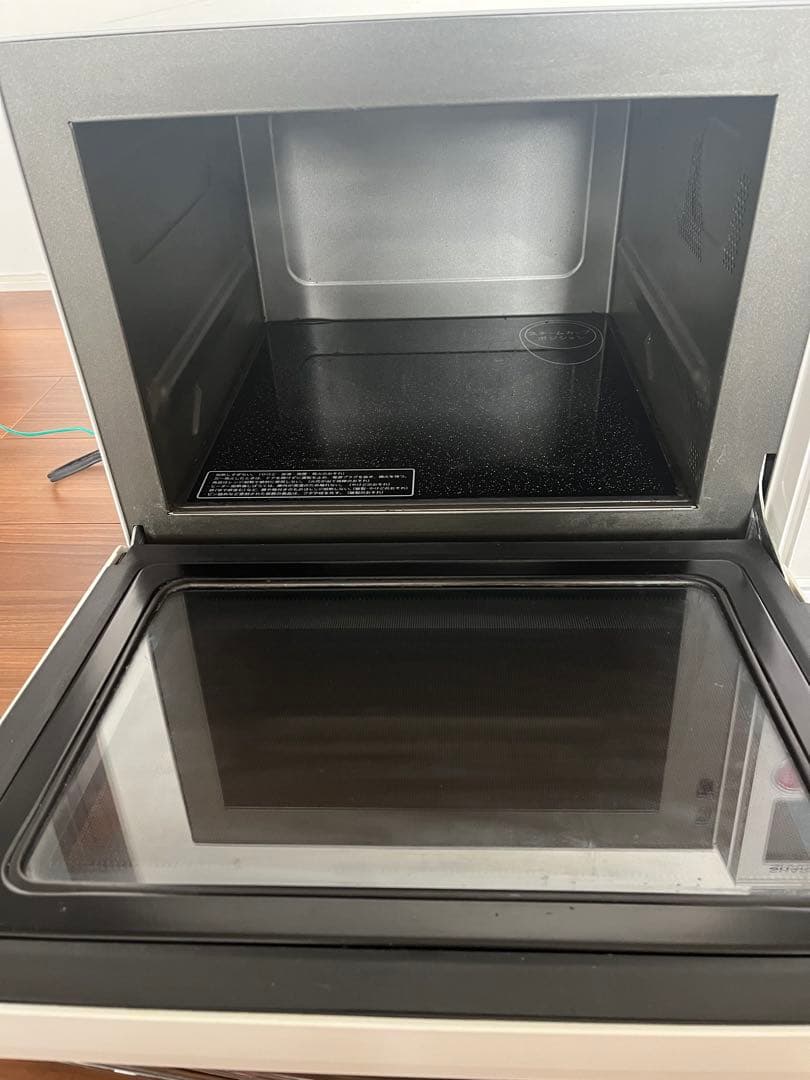 SHARP 1000W ホワイト電子レンジ　庫内フラット　スチーム機能あり！