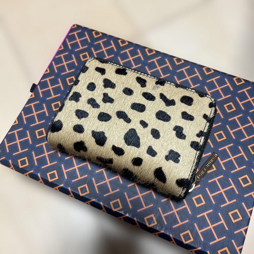 トリーバーチ ハラコ アニマルケース