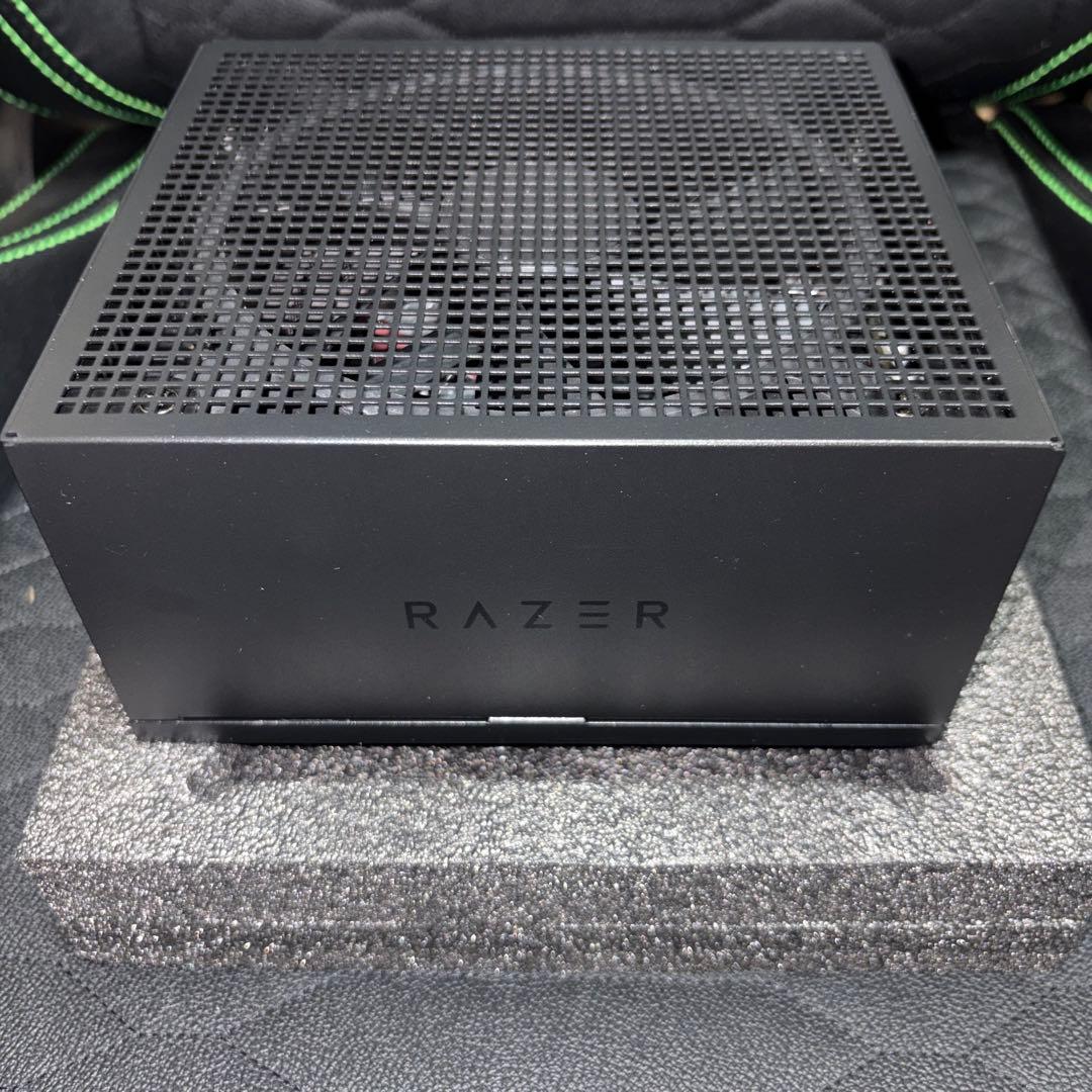 RAZER KATANA CHROMA 850W 電源ユニット 特典付き 未使用