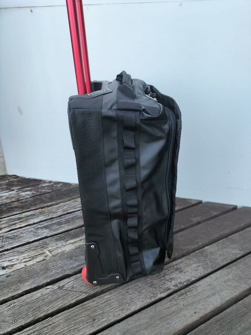 新品未使用品　ノースフェイス　 ローリングサンダーS 32L　機内持ち込みOK