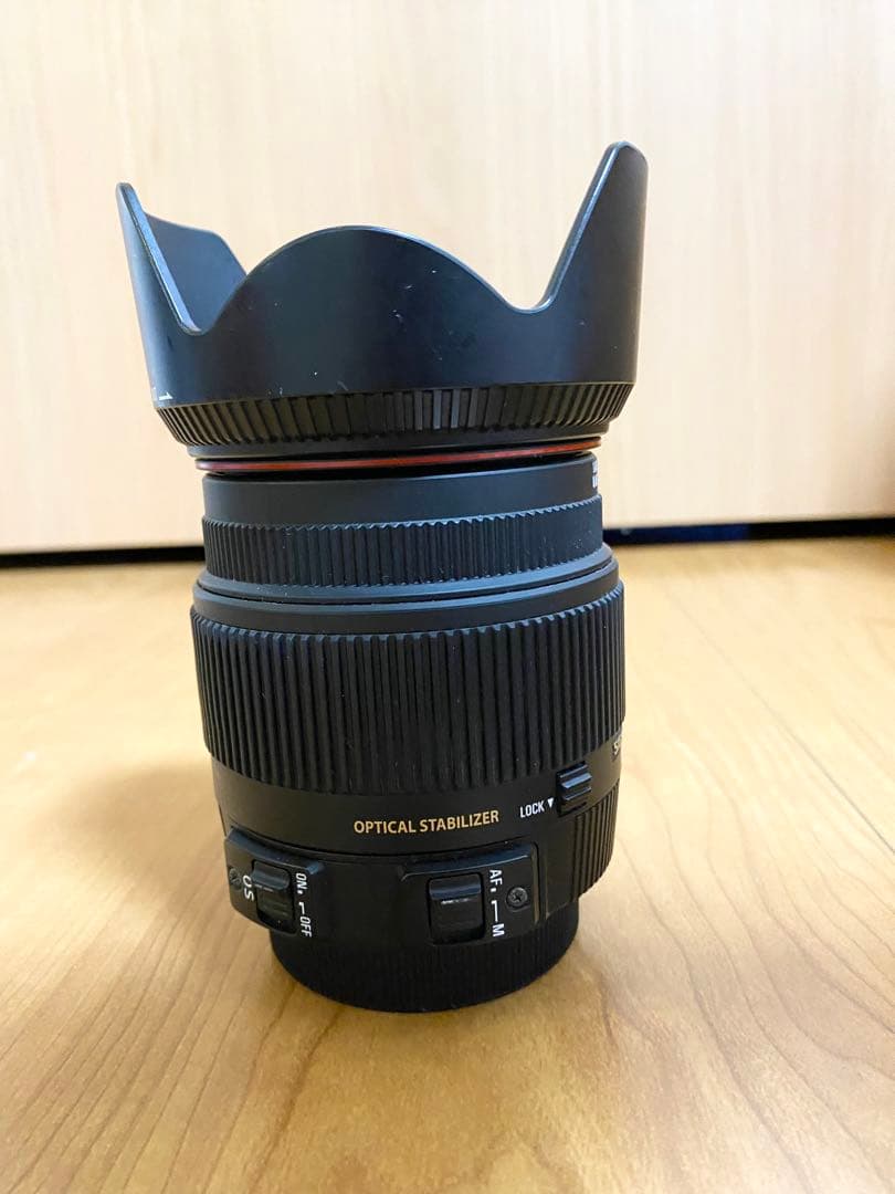 一眼レフレンズ: SIGMA DC18-200mm1:3:5-6.3II HSM