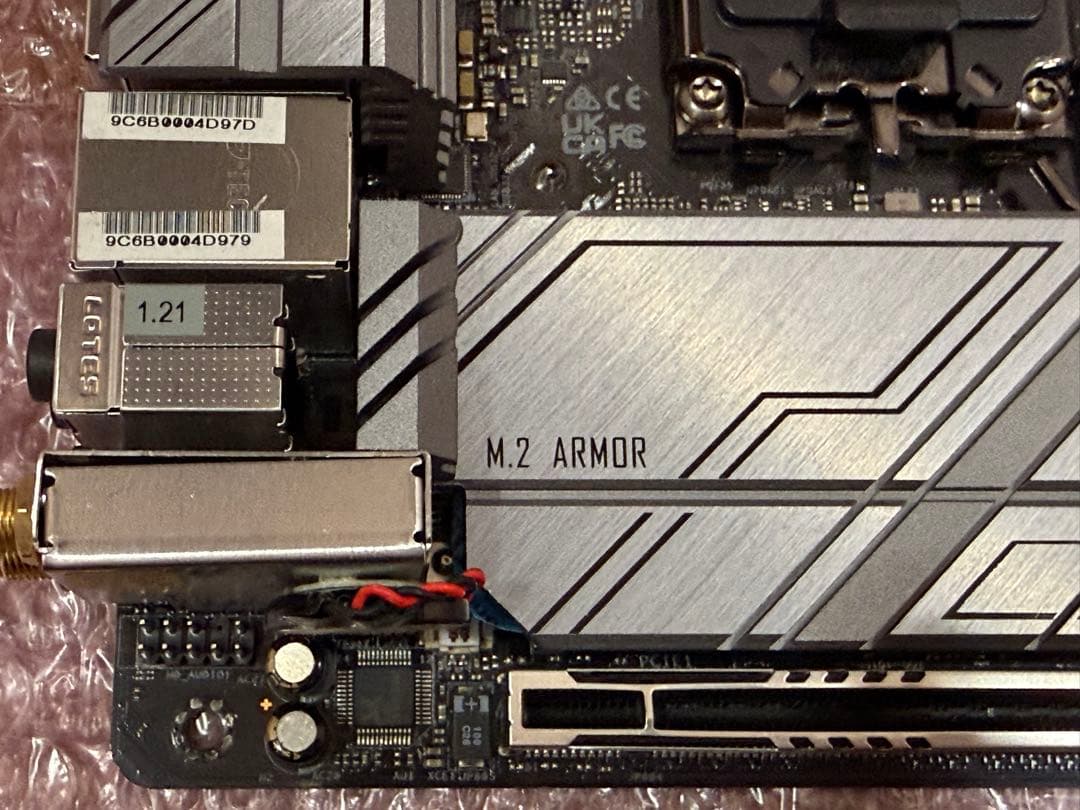 ASRock Z790M-ITX WiFi マザーボード