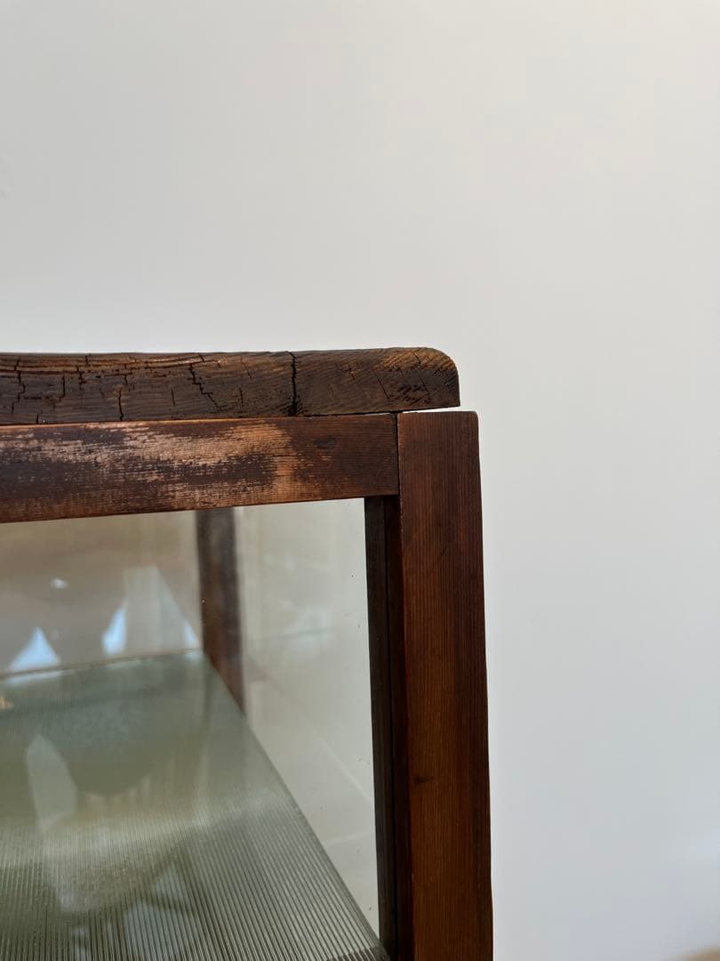 ガラスケース 3段 匂い有り ビンテージ アンティーク 昭和レトロ ショーケース