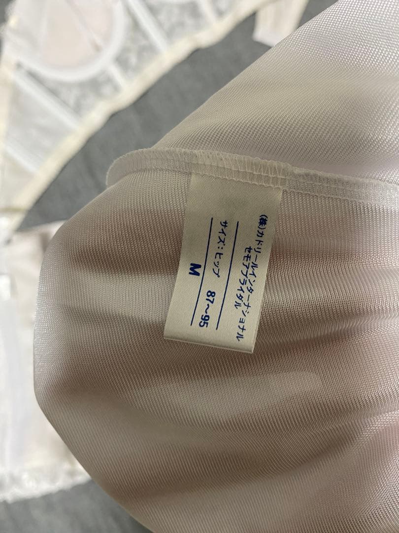 セモアブライダルインナー セット B70 W64 ショーツM