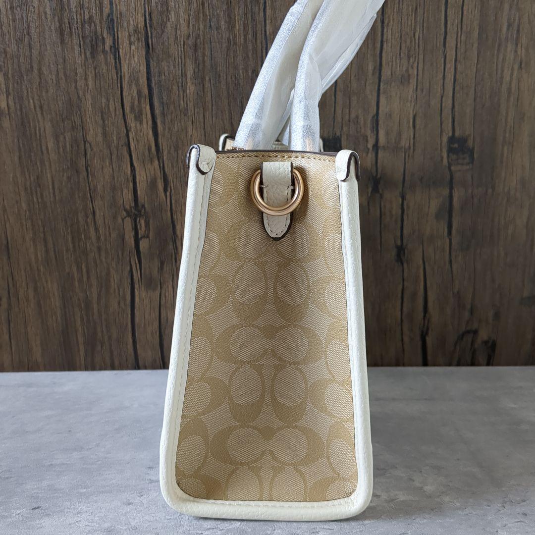 【新品】COACH　デンプシートート　シグネチャーキャンバス