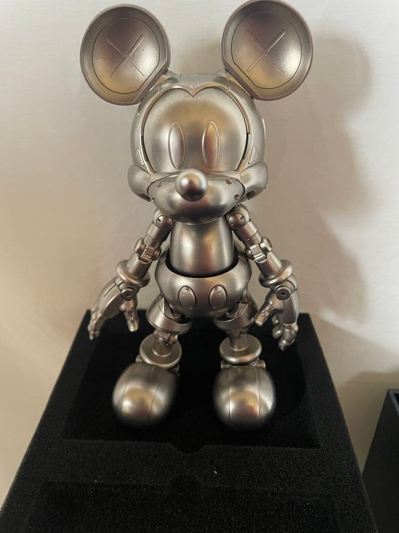 BLITZWAY ディズニー 100周年ミッキー 世界限定500体 チタン製