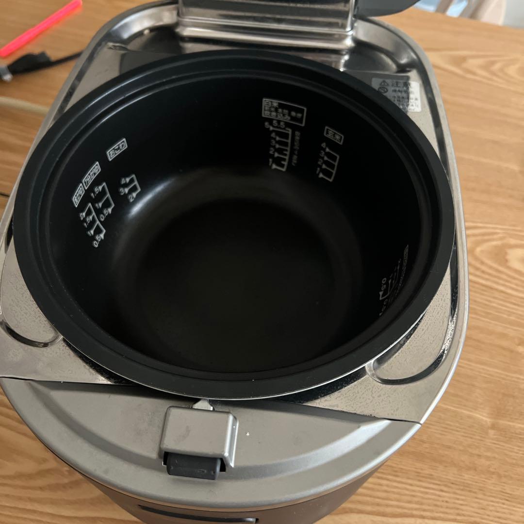 都市ガス用　2023年製　直火匠 5.5合炊きリンナイ　ガスコード付き