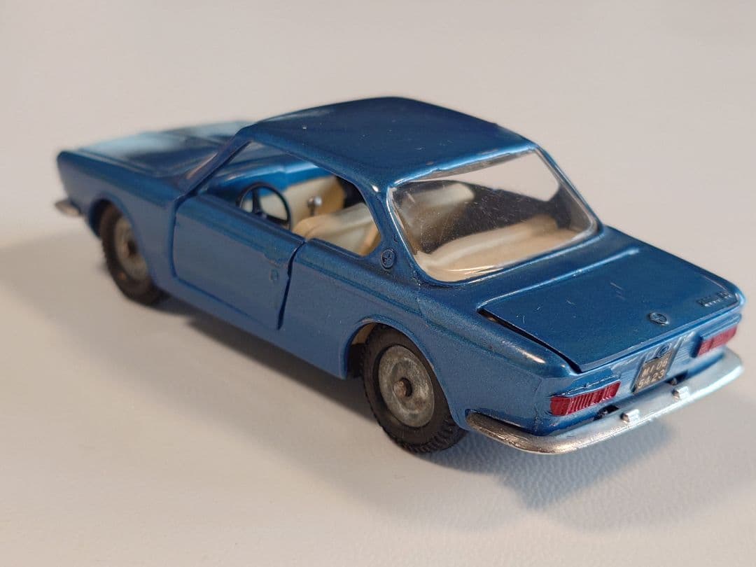MEBETOYS 　A-17 BMW 2000 COUPE SPORT