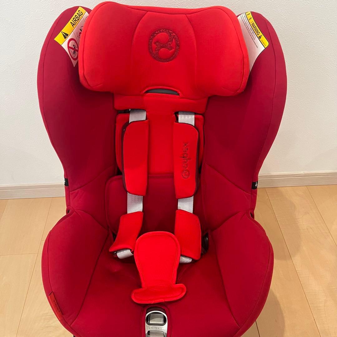 サイベックス　シローナ　Cybex 車用チャイルドシート レッド