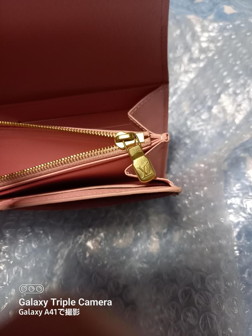 LOUIS VUITTON 折り財布 ピンク ベージュ