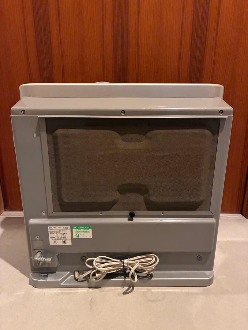 【最終お値下げ】ガラスパネル　ガスファンヒーター　ガスコード（5m）