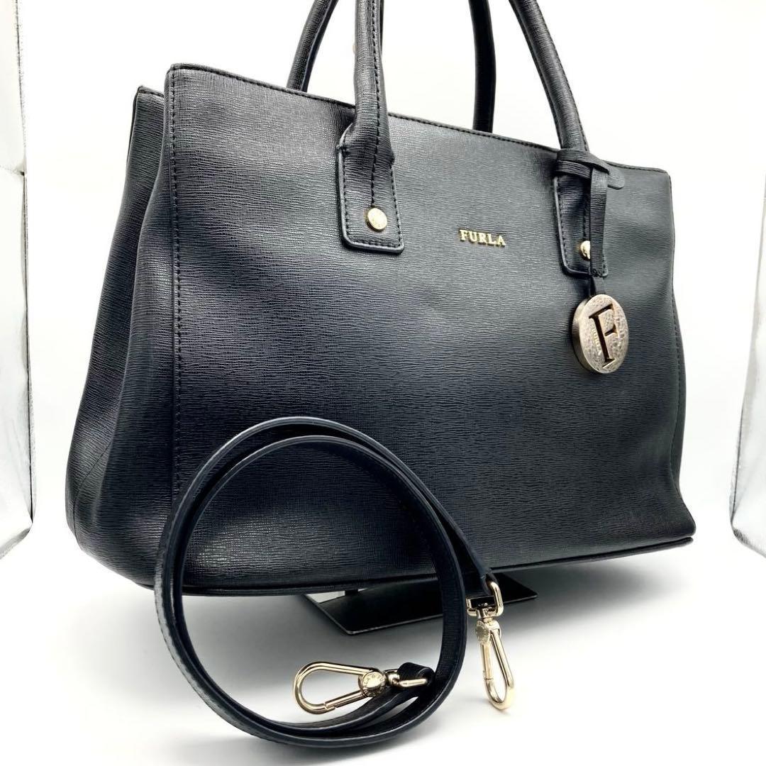極美品✨フルラ リンダ 2way レザー ショルダー ハンドバッグ A4可 黒