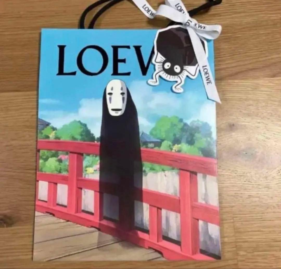 ロエベ　千と千尋の神隠し　ショップ袋