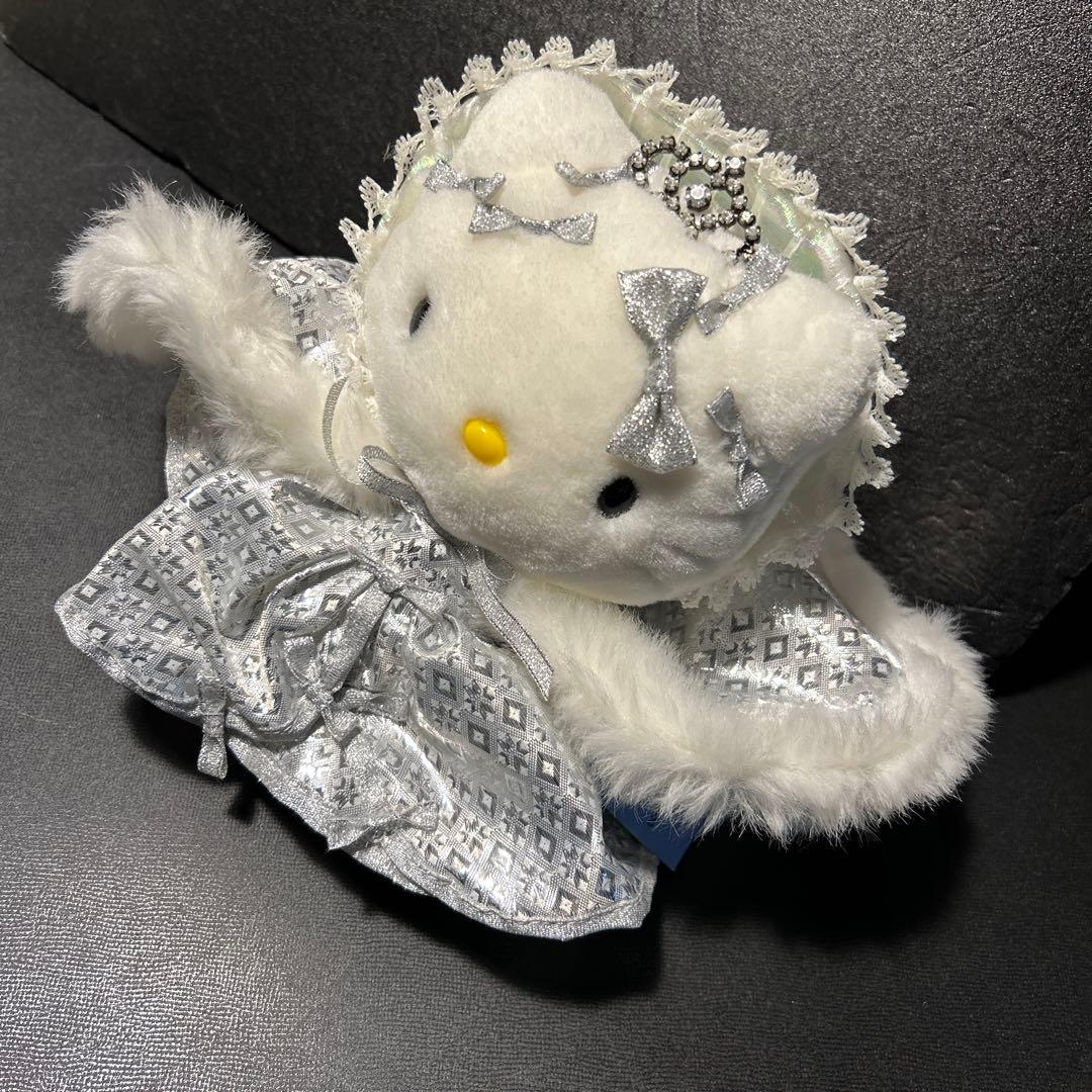 ハローキティ2000年　限定　ぬいぐるみ