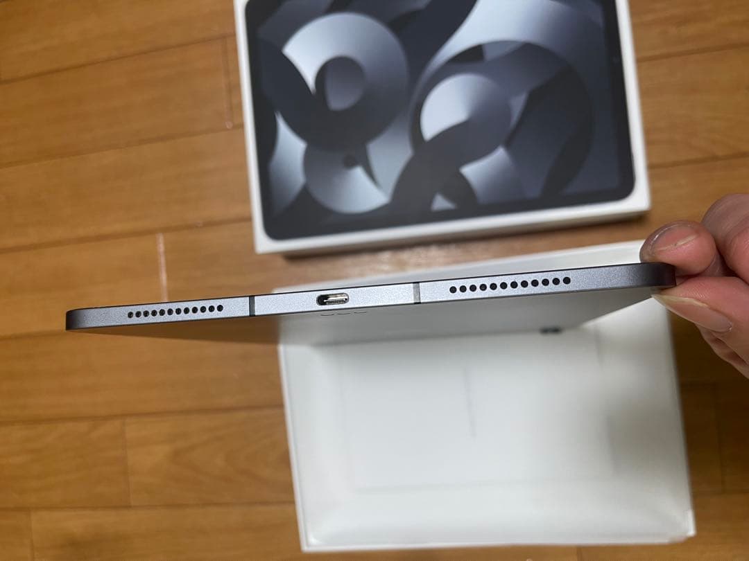 Apple iPad Air 第５世代64GB