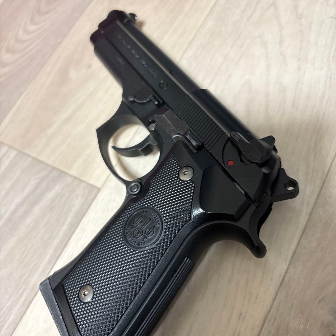 東京マルイ　M9ピストル　ガスガン　ガンケース付属