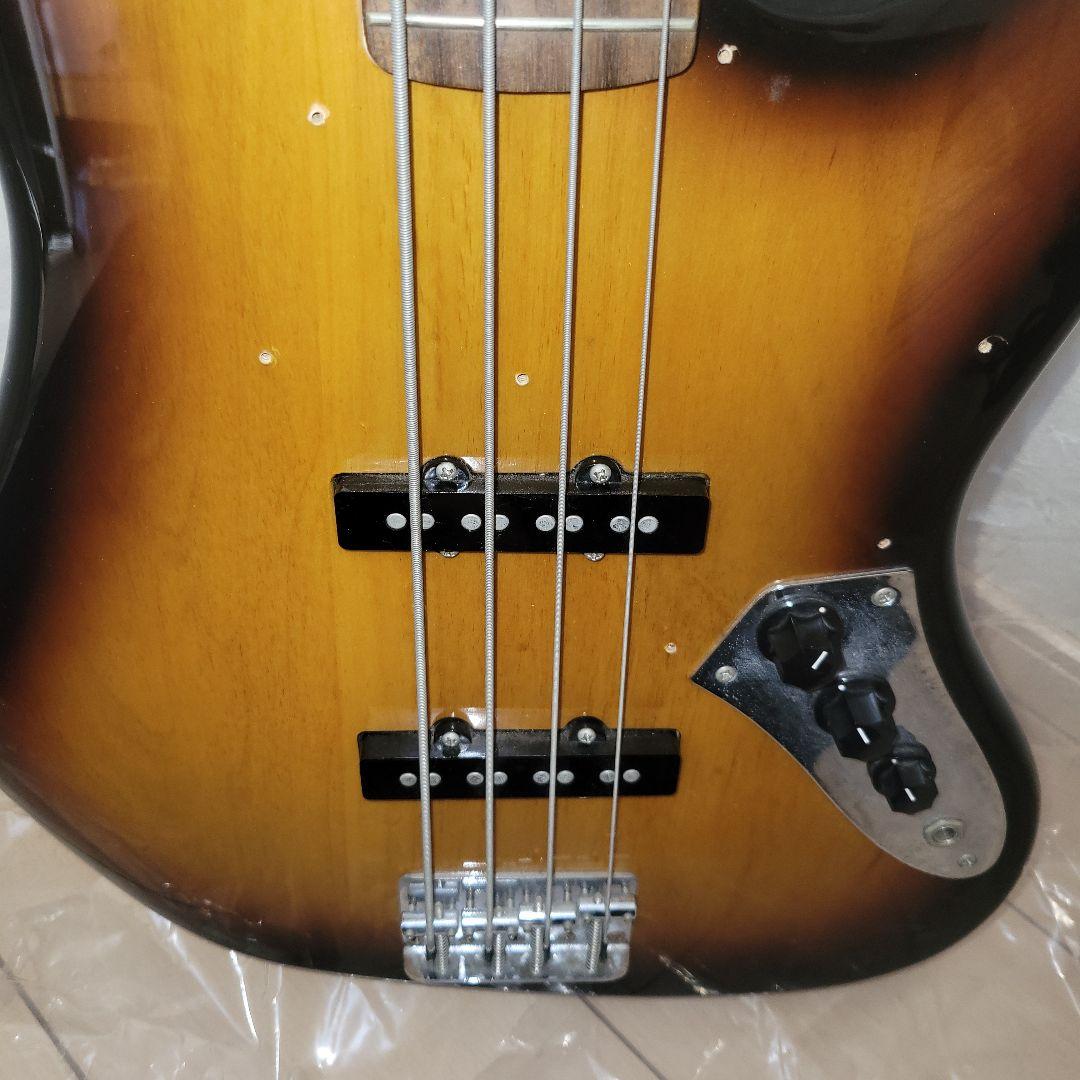 スクワイヤ　ジャズベース　サンバースト