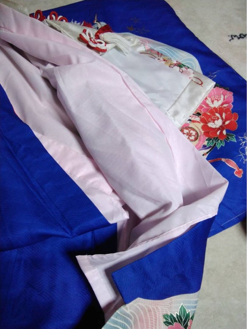 3歳向け・表側正絹・未使用品・お着物とお被覆のセット