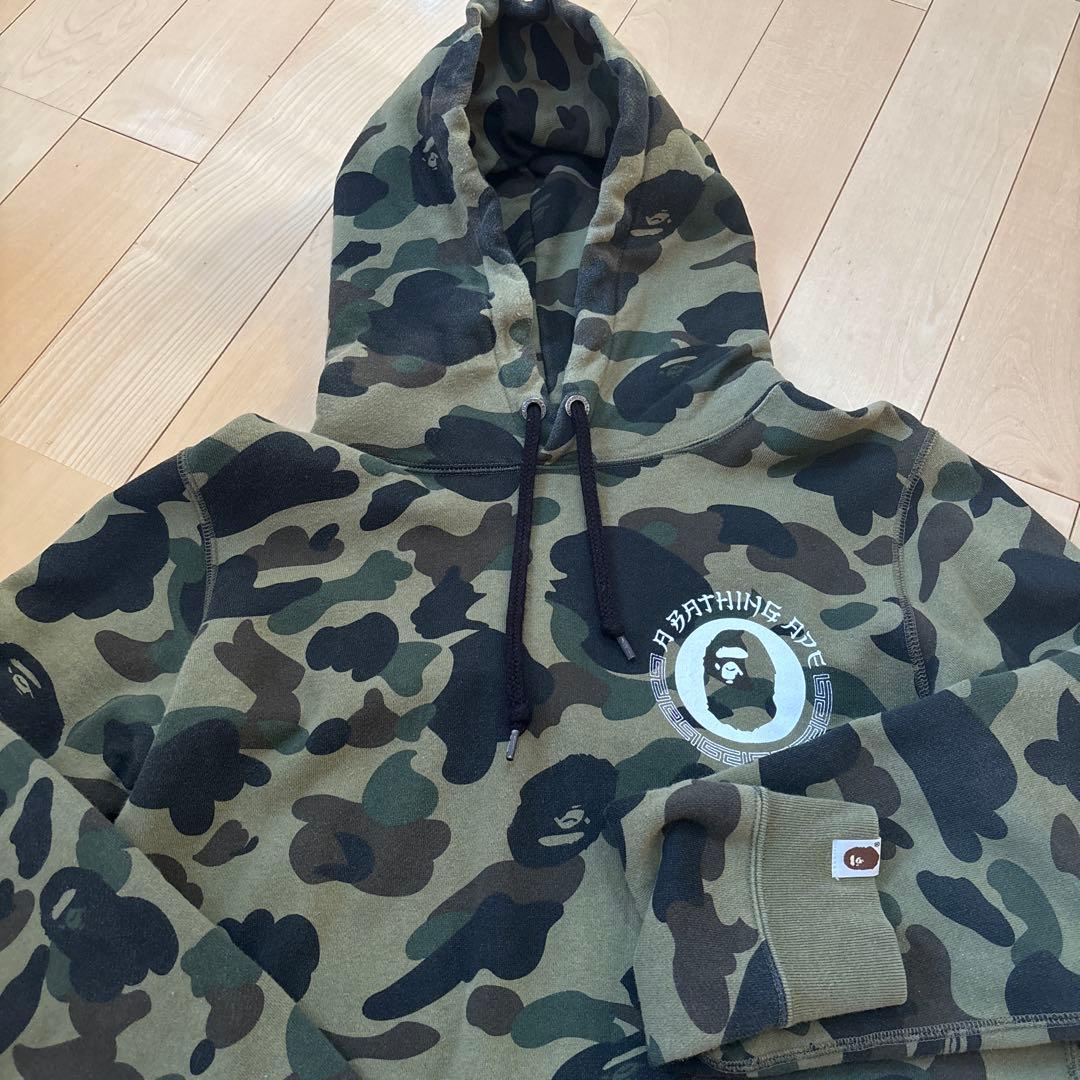 お値下げ中⭐︎アベイシングエイプ　パーカー　Green サイズS