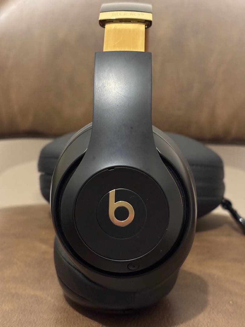 ヘッドホン Beats Studio3