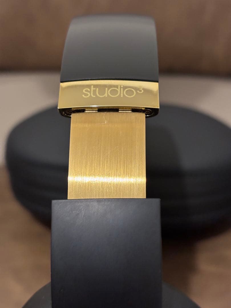 ヘッドホン Beats Studio3