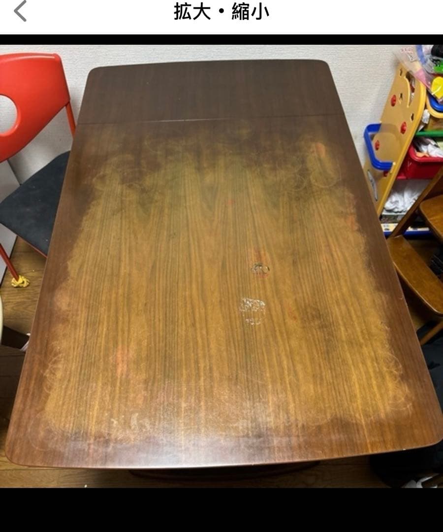 ニトリテーブルと回転椅子2セット