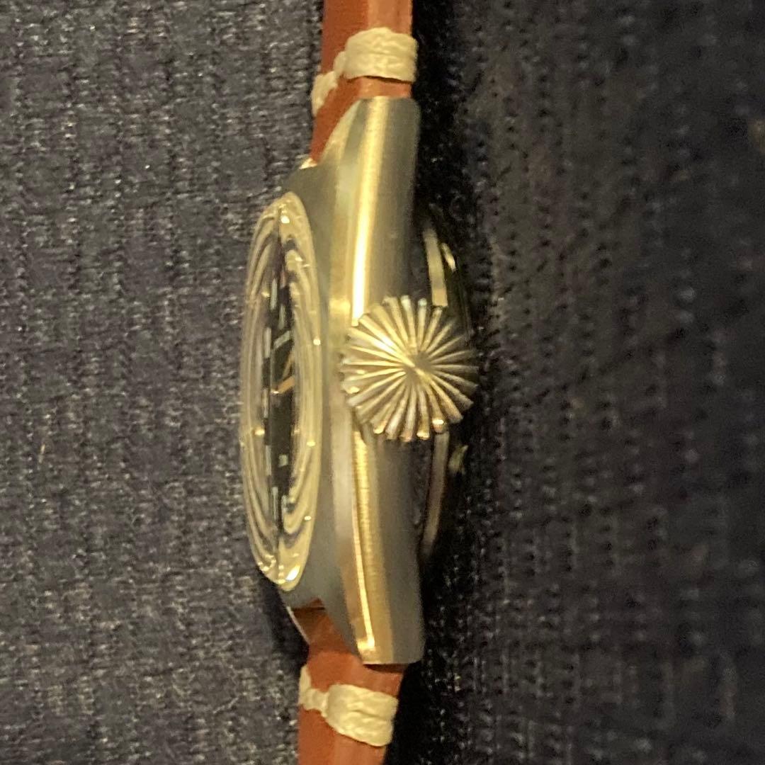 [新品] イギリス軍  Army W10 クォーツ式レプリカ 皮ベルト