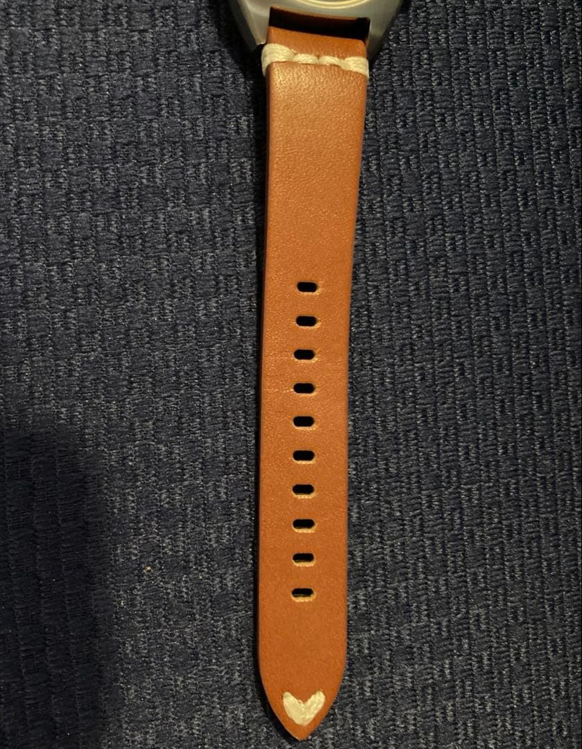 [新品] イギリス軍  Army W10 クォーツ式レプリカ 皮ベルト