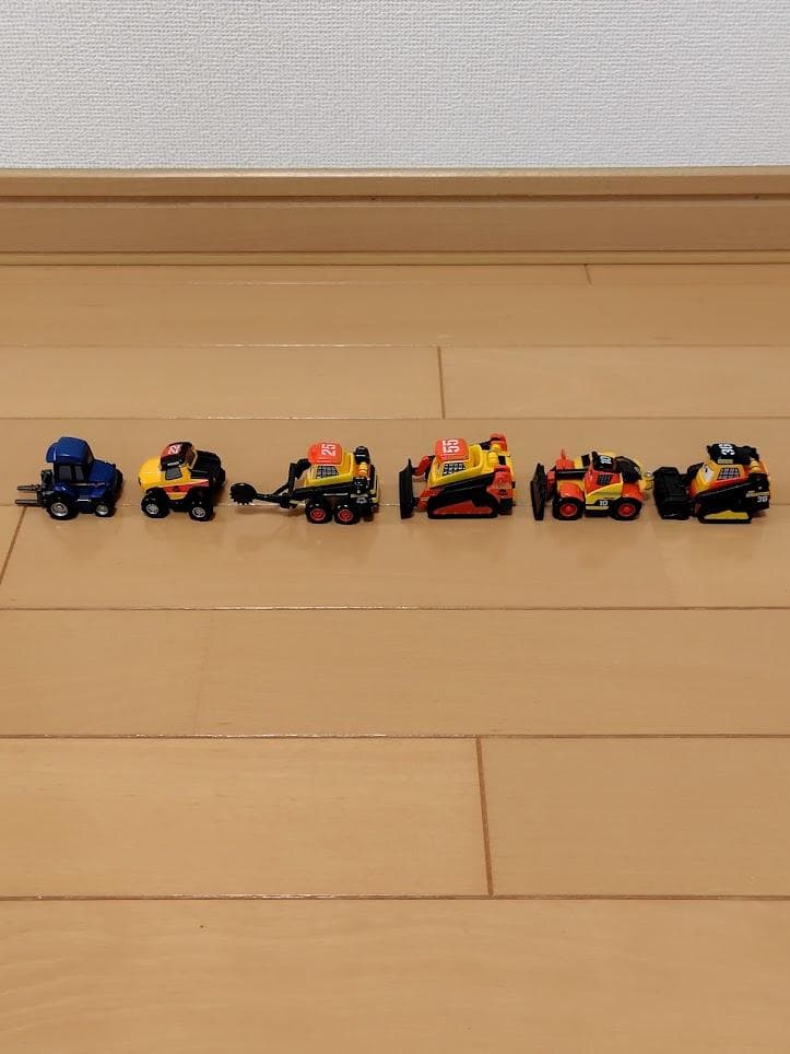 【レア・美品・送料無料】カーズ トミカ Planes １５個セット　バラ売り不可