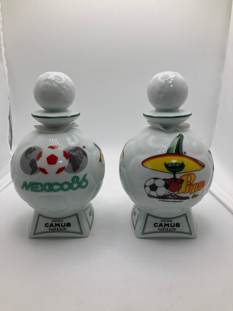【未開栓】CAMUS メキシコ86 サッカー陶器ボトル 2本セット