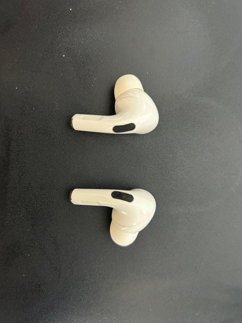 AirPods ホワイト 充電ケース付き