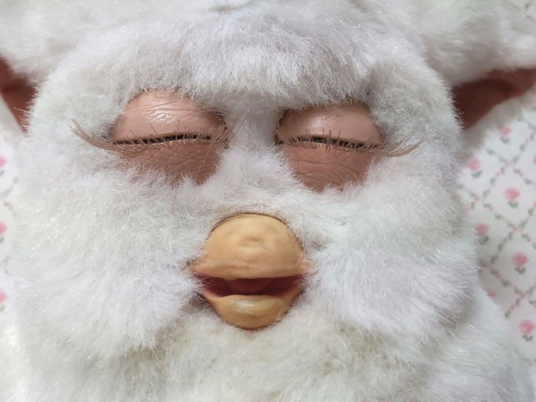 ファービー2 2005 Furby シュガースノー 英語版 青目 動作確認すみ