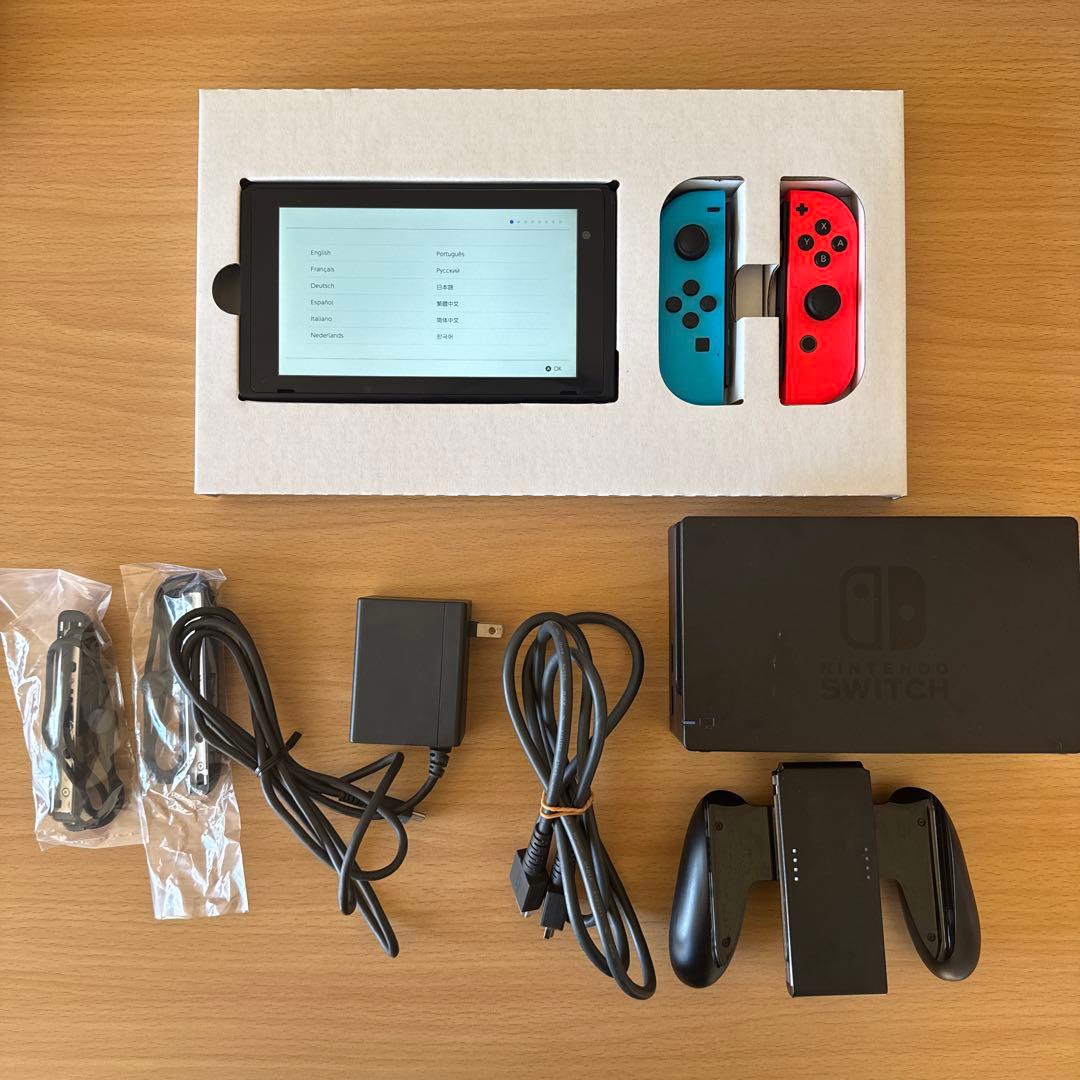 【箱付き】Nintendo Switch 本体 青/赤Joy-Con,付属品付き