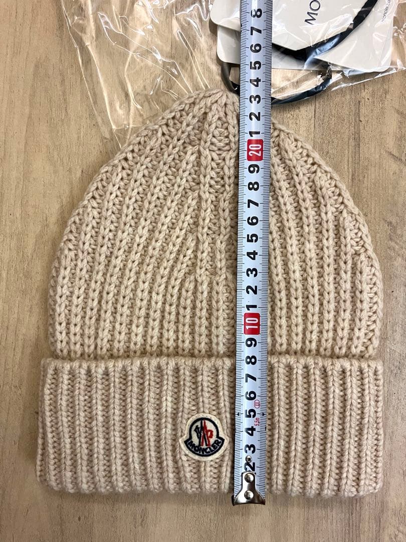 【新品同様　モンクレールコード認証済】モンクレール　カシミヤ混ビーニー　ニット帽