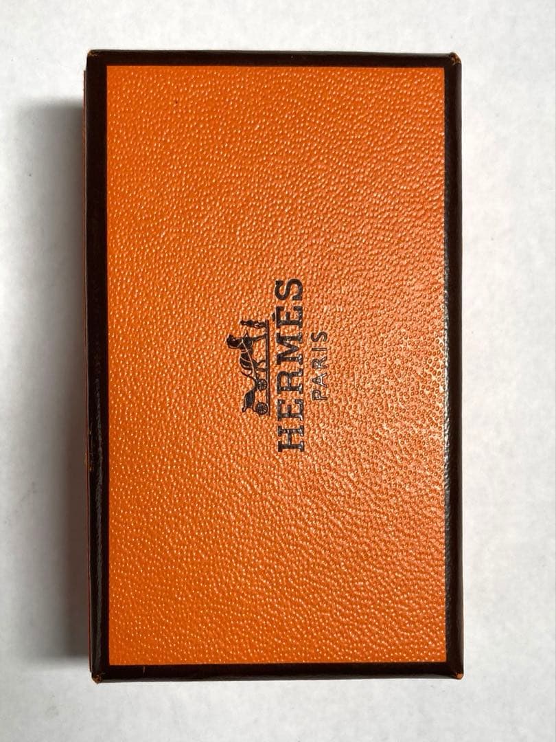 美品　HERMES エルメス　セリエ　ピンブローチ　ピンバッチ　ゴールド　箱付き