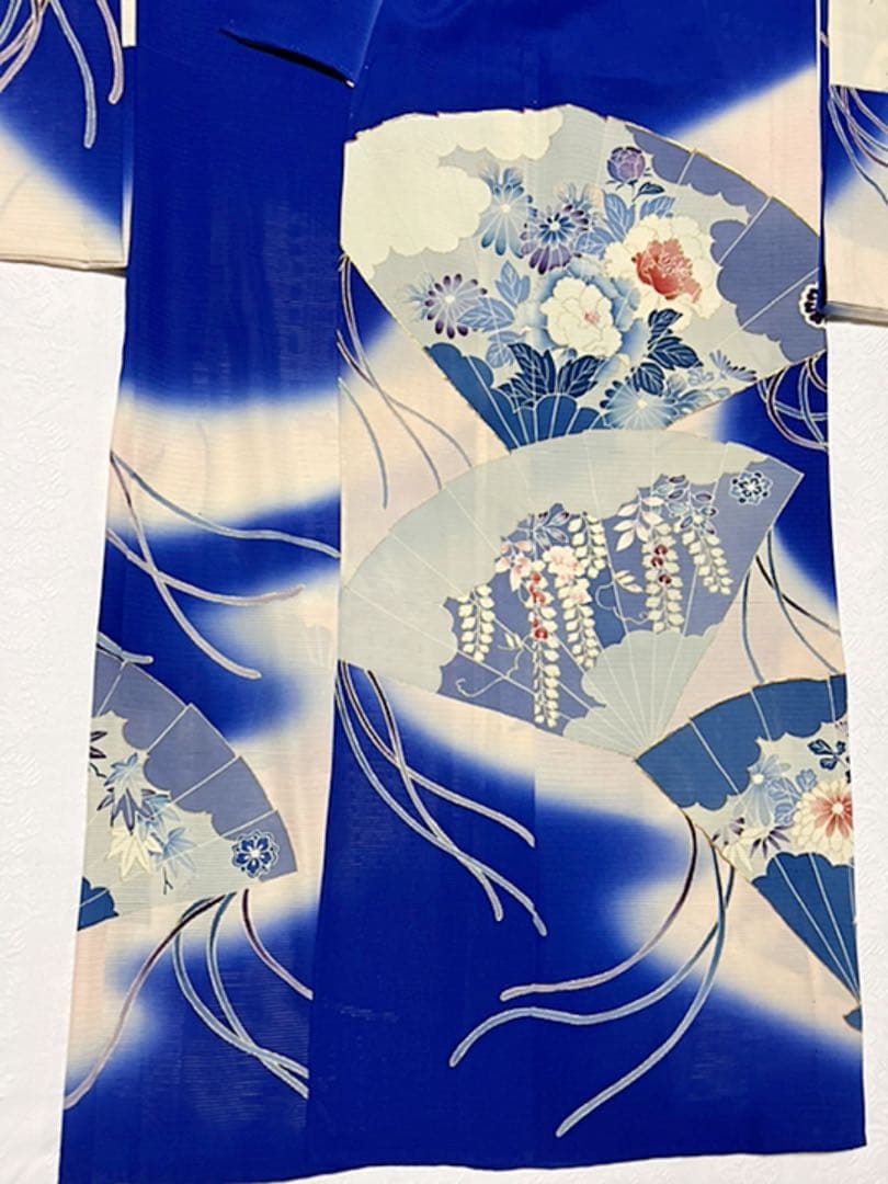 3539◆アンティーク着物正絹絽時代物振袖藍色に白ぼかし染め美しい扇面牡丹　逸品