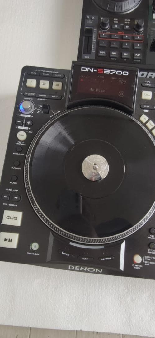 DJ機材 2x DENON DN-S3700 + 1x tracktor S1