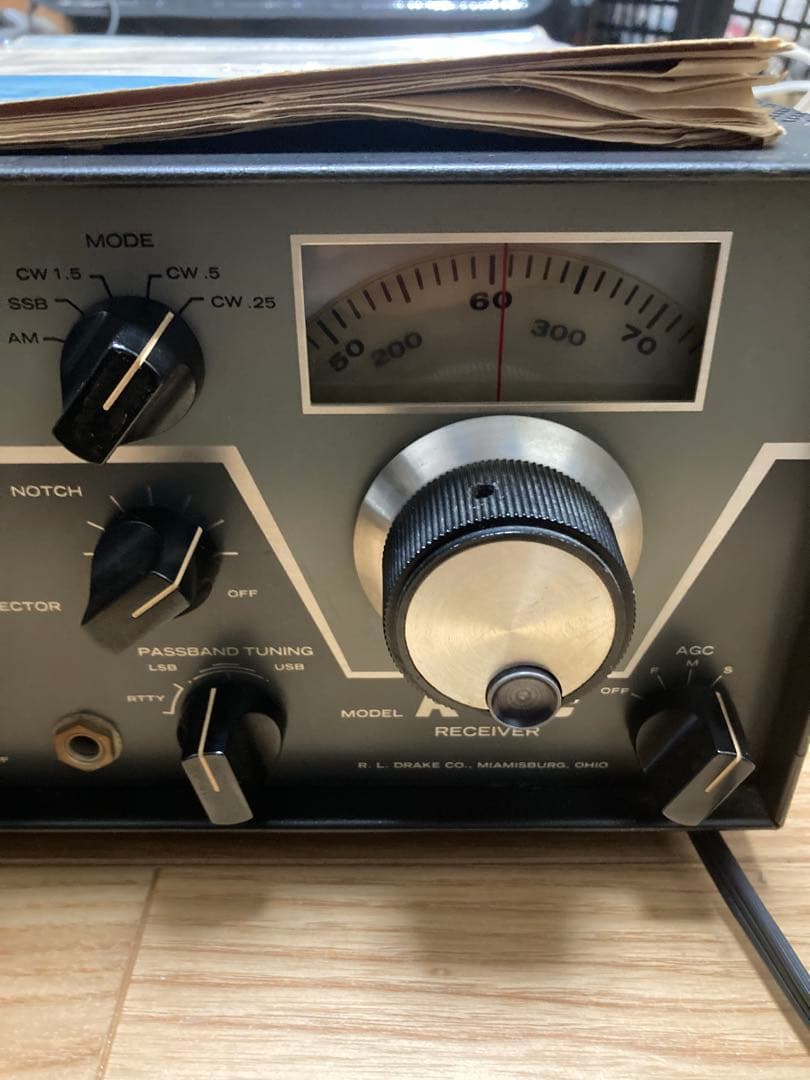 E) DRAKE R-4C アマチュア無線機