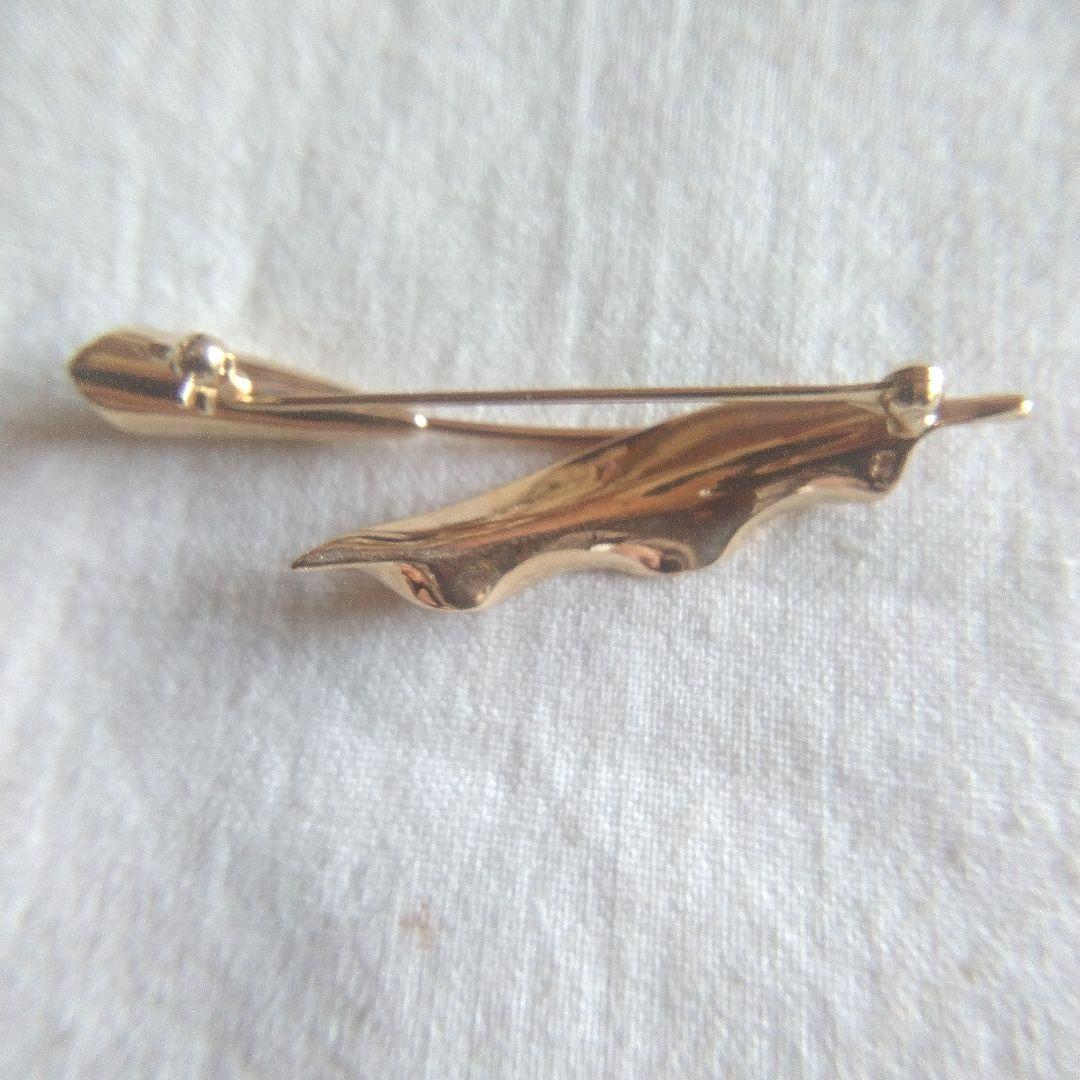 お*ん様 K18のブローチです。