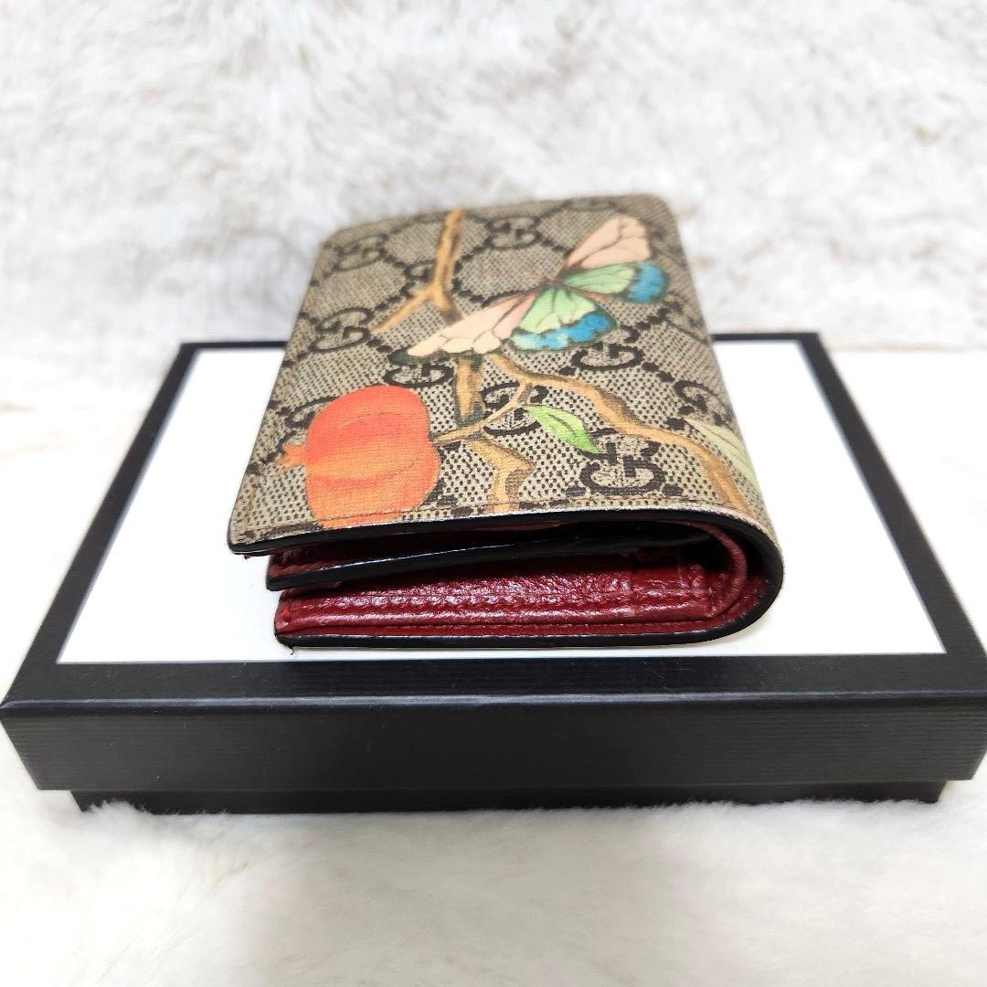 ✨美品　付属品あり✨グッチ　二つ折り　フローラ　アニマリエ　蝶　PVC